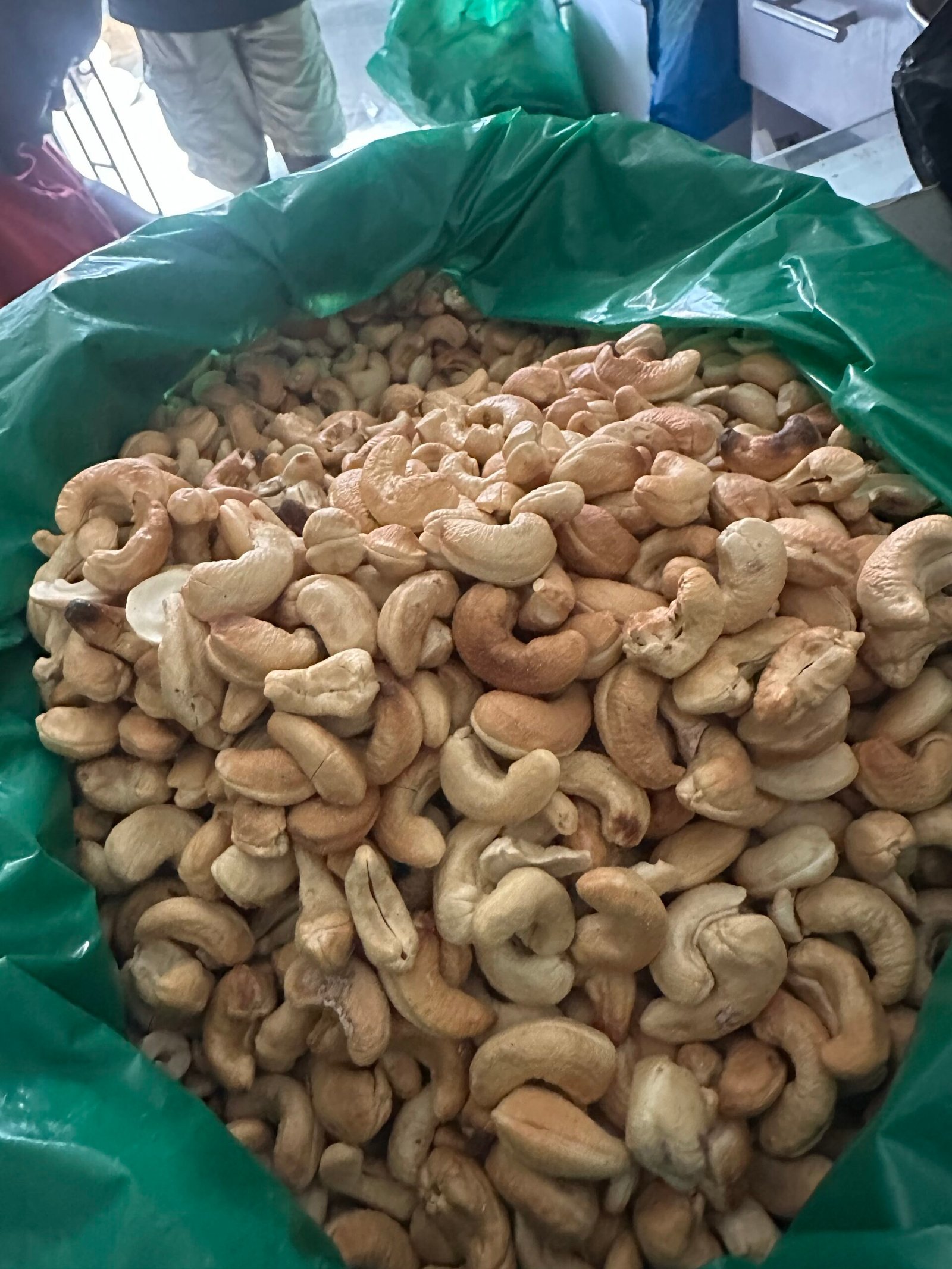 img_4638-scaled-1.jpeg ROASTED CRUNCHY CASHEW NUTS